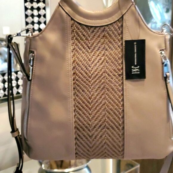 INC modern Crossbody purse NWT. - Picture 4 of 7